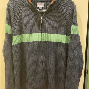 Arizona Jean Company Men's Gray Sweater with Green Stripe